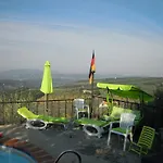 Bel Panorama Tre 컨트리하우스 *